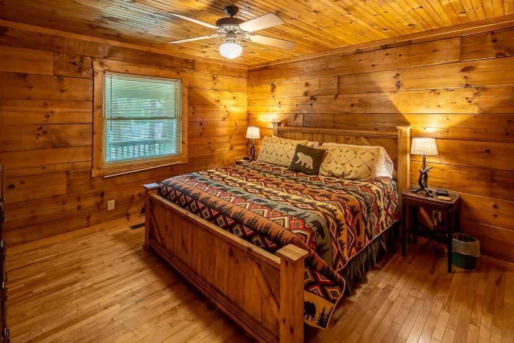 Cozy 'Grey Fox' Cabin Between Boone & Blowing Rock Εξωτερικό φωτογραφία