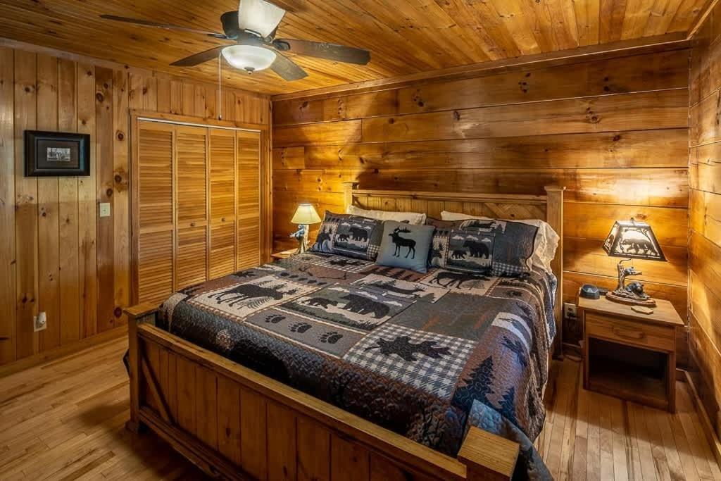 Cozy 'Grey Fox' Cabin Between Boone & Blowing Rock Εξωτερικό φωτογραφία