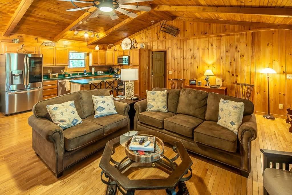 Cozy 'Grey Fox' Cabin Between Boone & Blowing Rock Εξωτερικό φωτογραφία