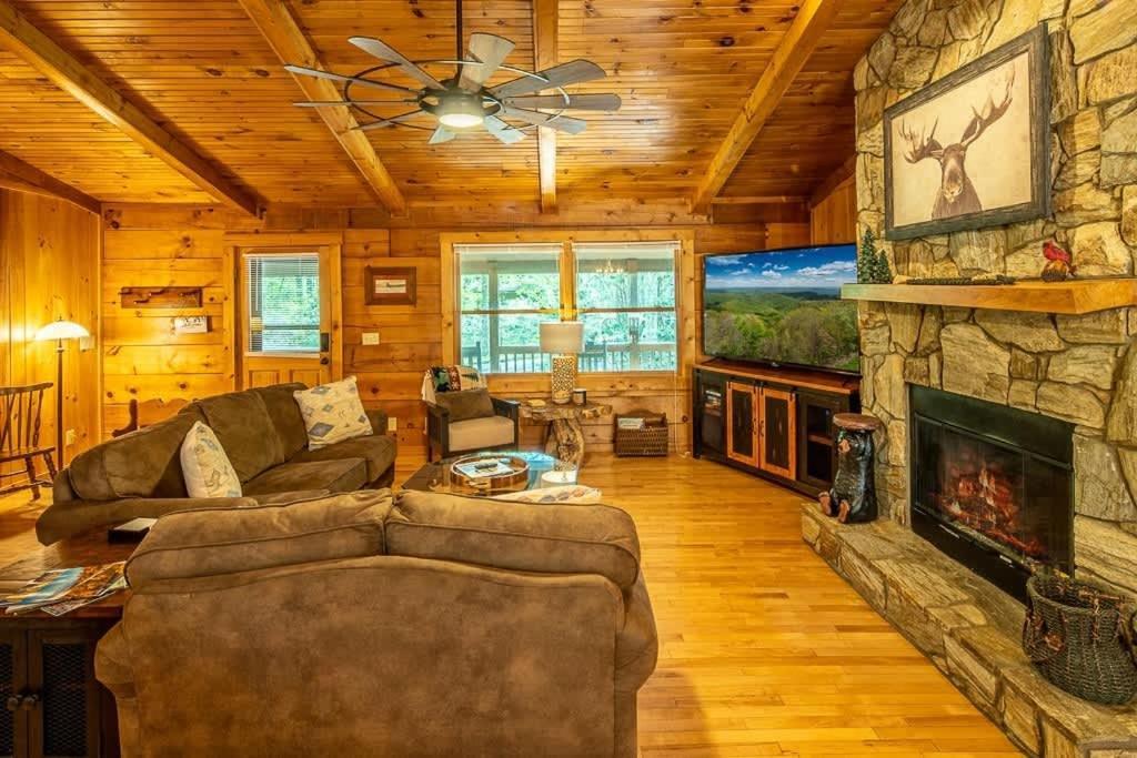 Cozy 'Grey Fox' Cabin Between Boone & Blowing Rock Εξωτερικό φωτογραφία